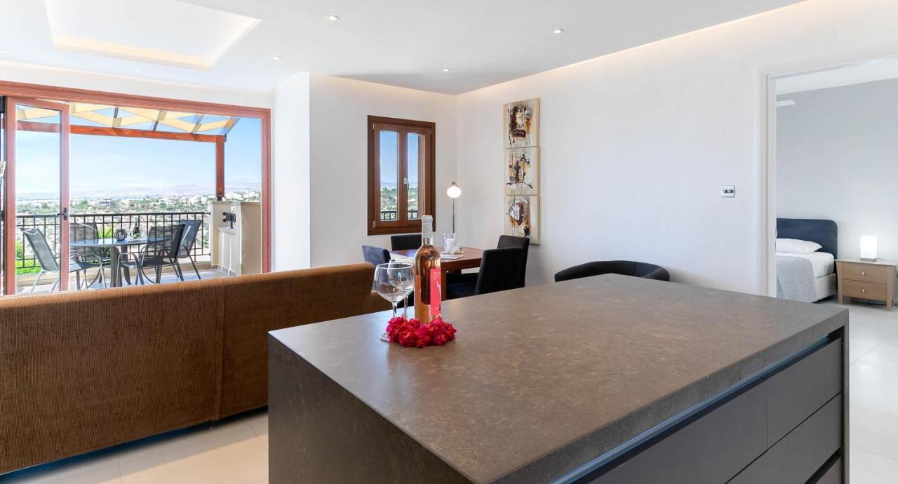 Modern Apartment Nz11 Large Balconies With Sea And Mountain Views Куклия Экстерьер фото